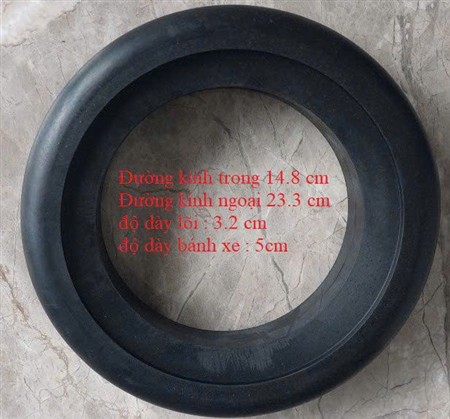 Bánh xe cao su cổ hút xe quét đường isuzu, dongfeng