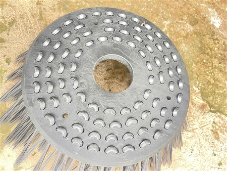 Chổi bên xe quét đường Hino, hyundai