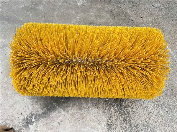 Chổi giữa xe quét đường chiều dài 750mm, đường kính 400mm