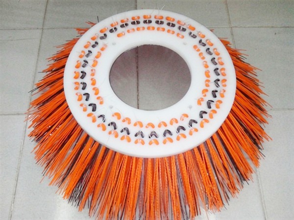 Chổi xe quét đường Hako Citi Master 2000