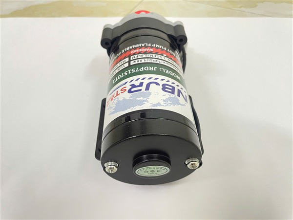 Máy bơm nước áp lực dùng cho xe quét đường isuzu, dongfeng