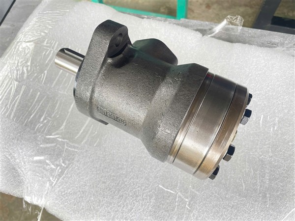 Mô tơ thuỷ lực dùng cho xe quét đường isuzu, dongfeng