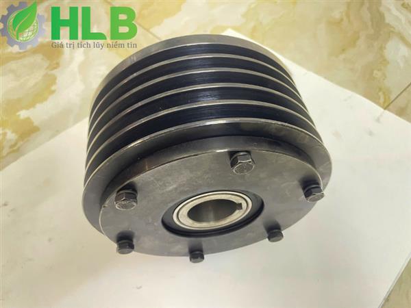 Puly quạt hút xe quét rác hút bụi đường Isuzu