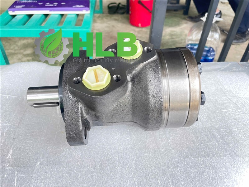 Mô tơ thuỷ lực dùng cho xe quét đường isuzu, dongfeng